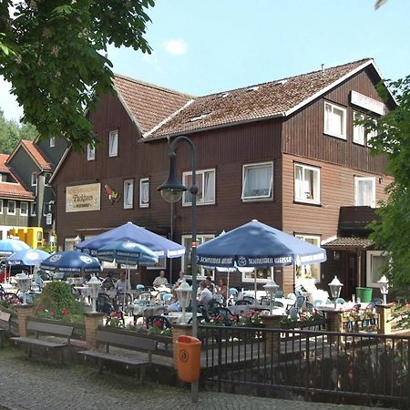 停车大楼酒店-咖啡馆-餐厅 阿尔特瑙 外观 照片